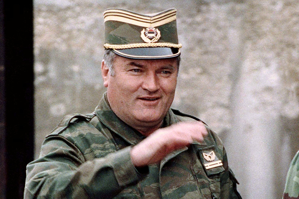 2017-11-15T080255Z_1714522297_RC1D653D9960_RTRMADP_3_WARCRIMES-MLADIC