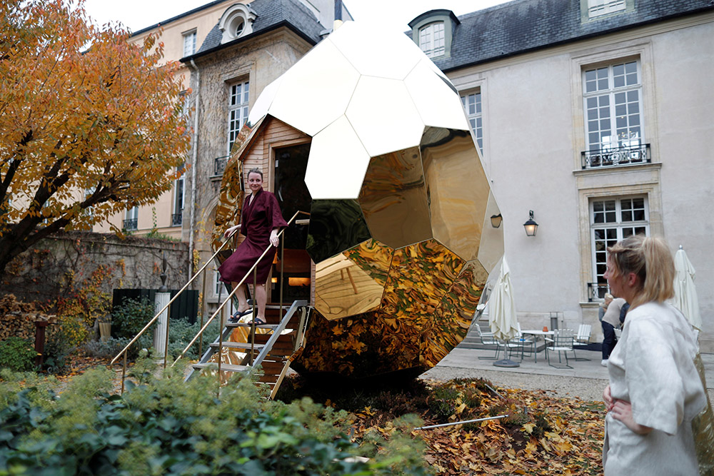 Reuters/Charles Platiau