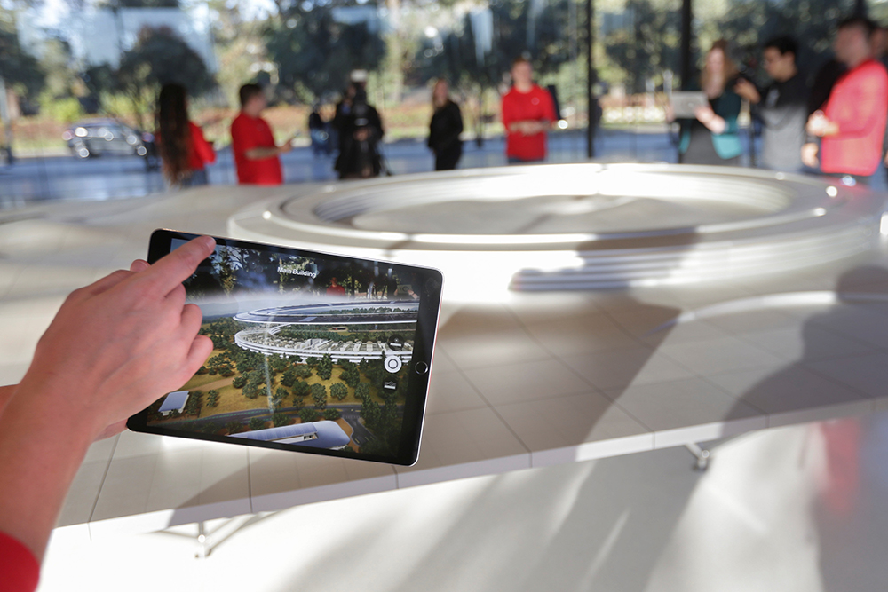 REUTERS/Elijah Nouvelage