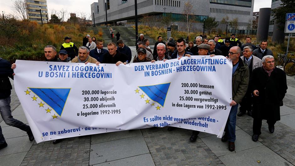 2017-11-22T084305Z_1587739130_RC179290B580_RTRMADP_3_WARCRIMES-MLADIC