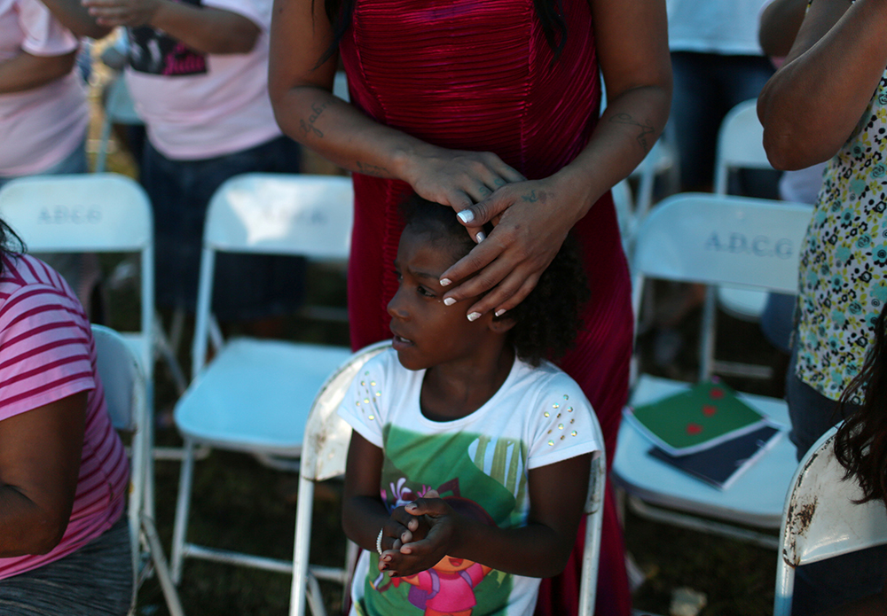 2017-11-23T175957Z_724081144_RC1781EF3430_RTRMADP_3_BRAZIL-CRIME