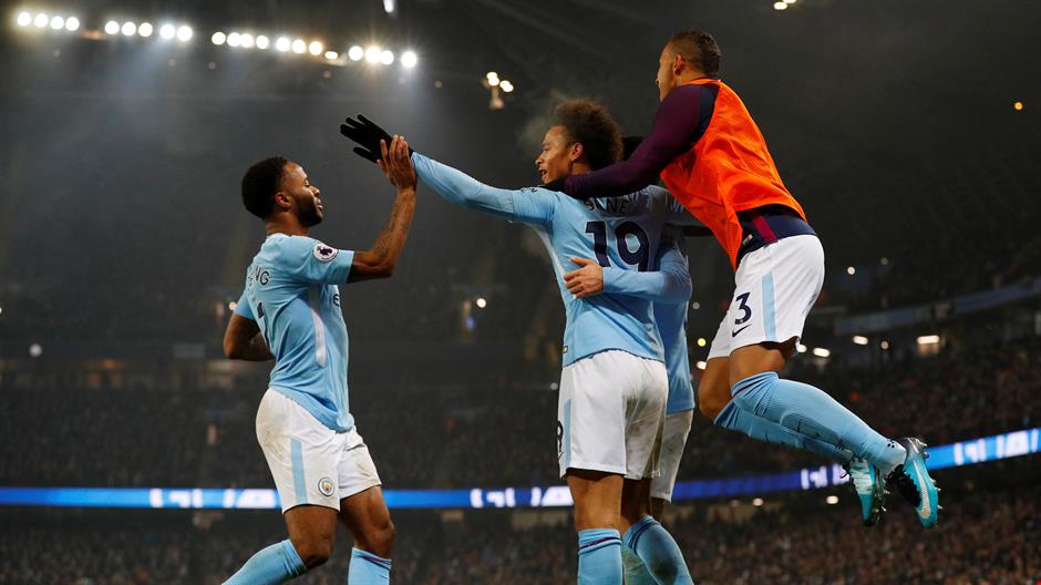 2017-12-16T191256Z_2137194466_RC15BEA78B00_RTRMADP_3_SOCCER-ENGLAND-MCI-TOT