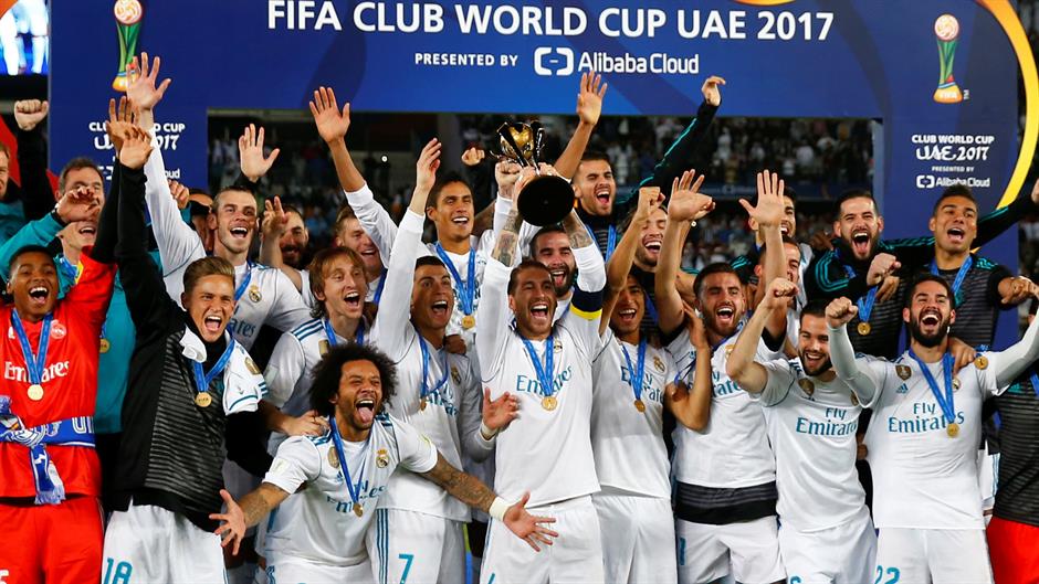 2017-12-16T195228Z_727581339_RC1D9F1286E0_RTRMADP_3_SOCCER-CLUB-FINAL