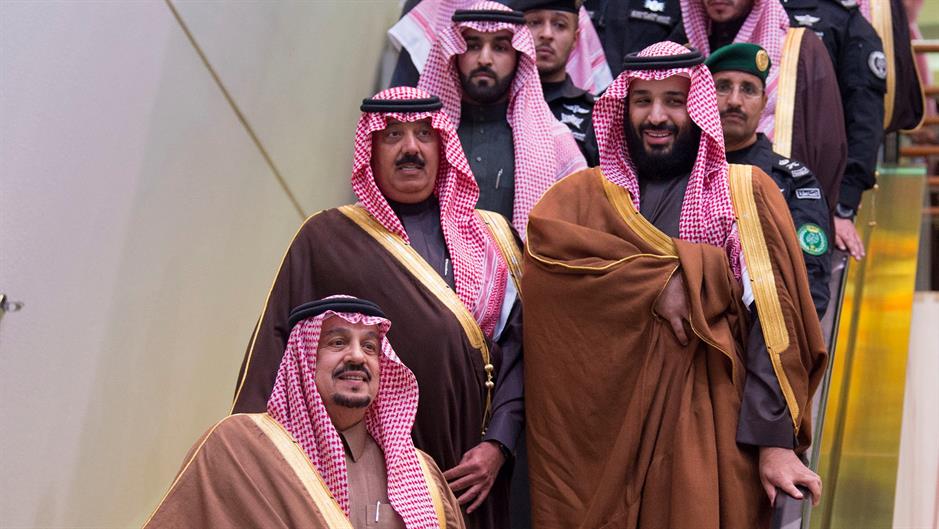 2017-12-31T034744Z_658788233_RC1E141FEBE0_RTRMADP_3_SAUDI-ARRESTS