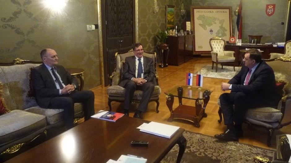 20170307_predsjednik_RS_amb_Srbije