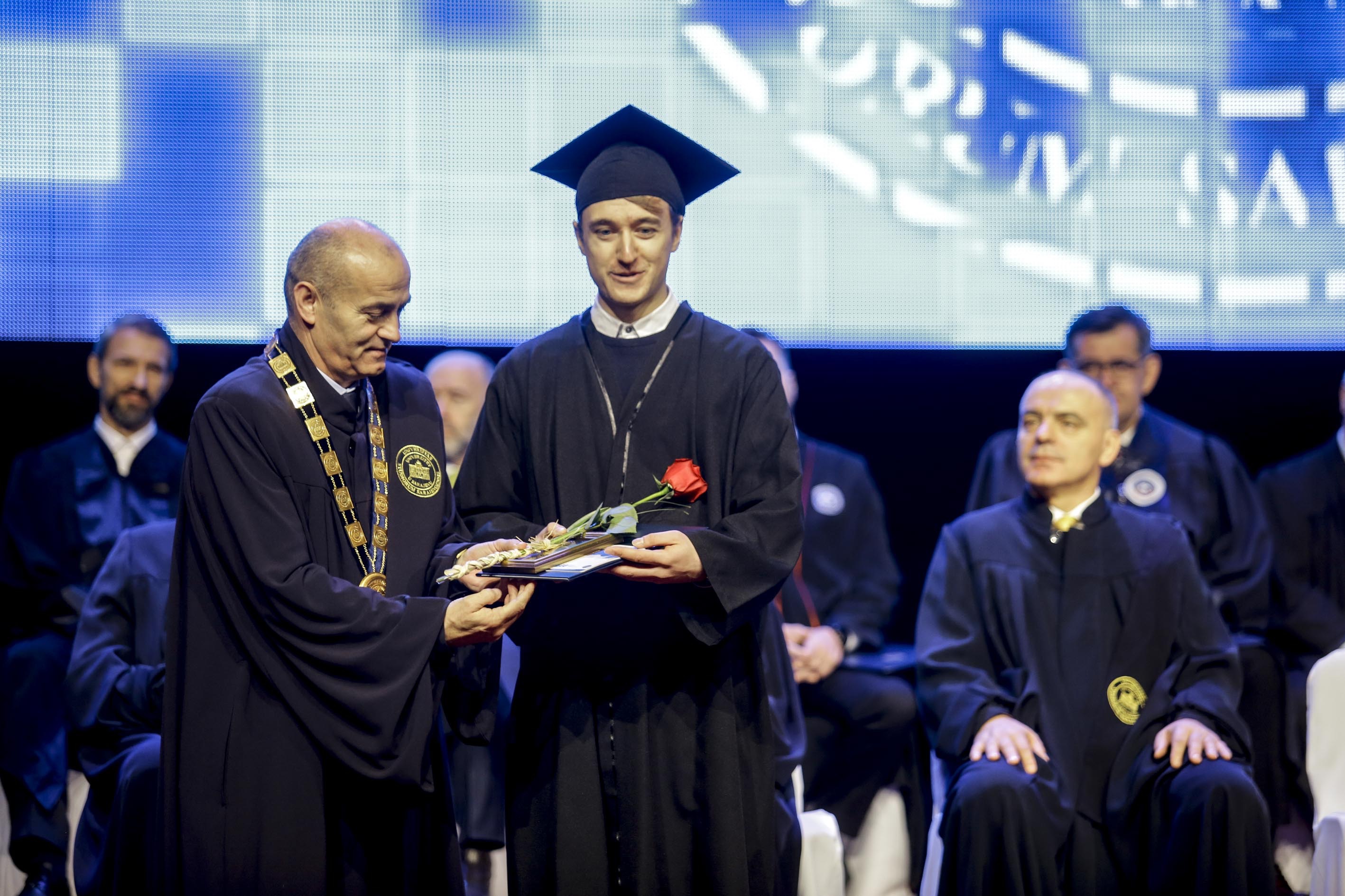 20171202_2_27238775_28391791