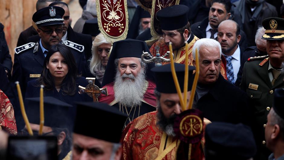 2018-01-06T121118Z_1815791365_RC1C8B448AD0_RTRMADP_3_CHRISTMAS-SEASON-ORTHODOX-PATRIARCH