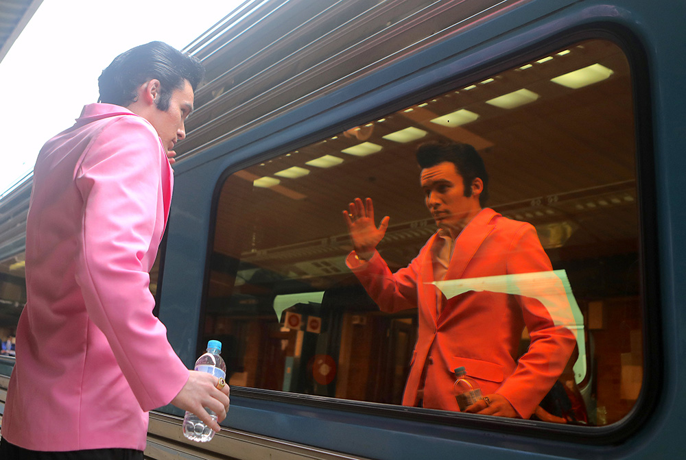 REUTERS/Daniel Munoz