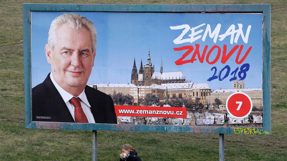 2018-01-11T135831Z_918872099_RC1C147997B0_RTRMADP_3_CZECH-ELECTION-PRESIDENT