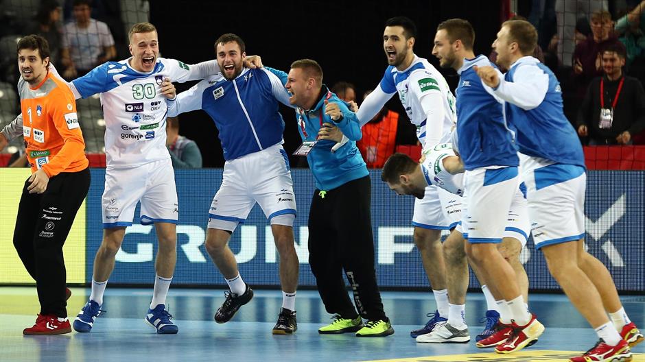 2018-01-15T190141Z_126415221_UP1EE1F1GUS52_RTRMADP_3_HANDBALL-EUROPE-SLO-GER