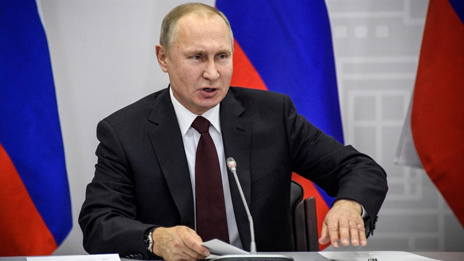 2018-01-17T160143Z_1185622647_RC1331976C40_RTRMADP_3_RUSSIA-PUTIN