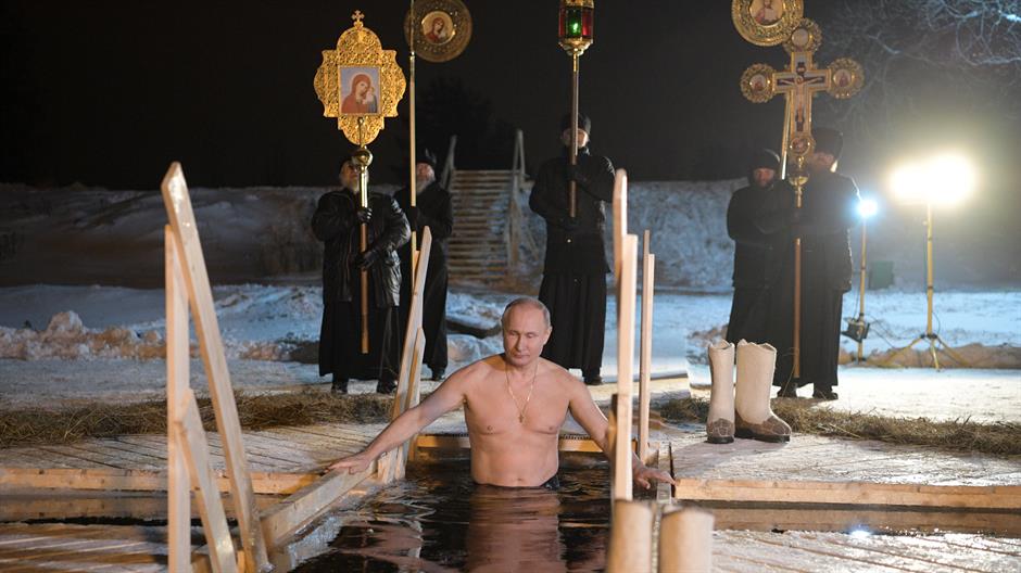 2018-01-19t041311z-1235046378-rc1ac96334d0-rtrmadp-3-religion-epiphany-putin-181270.jpeg