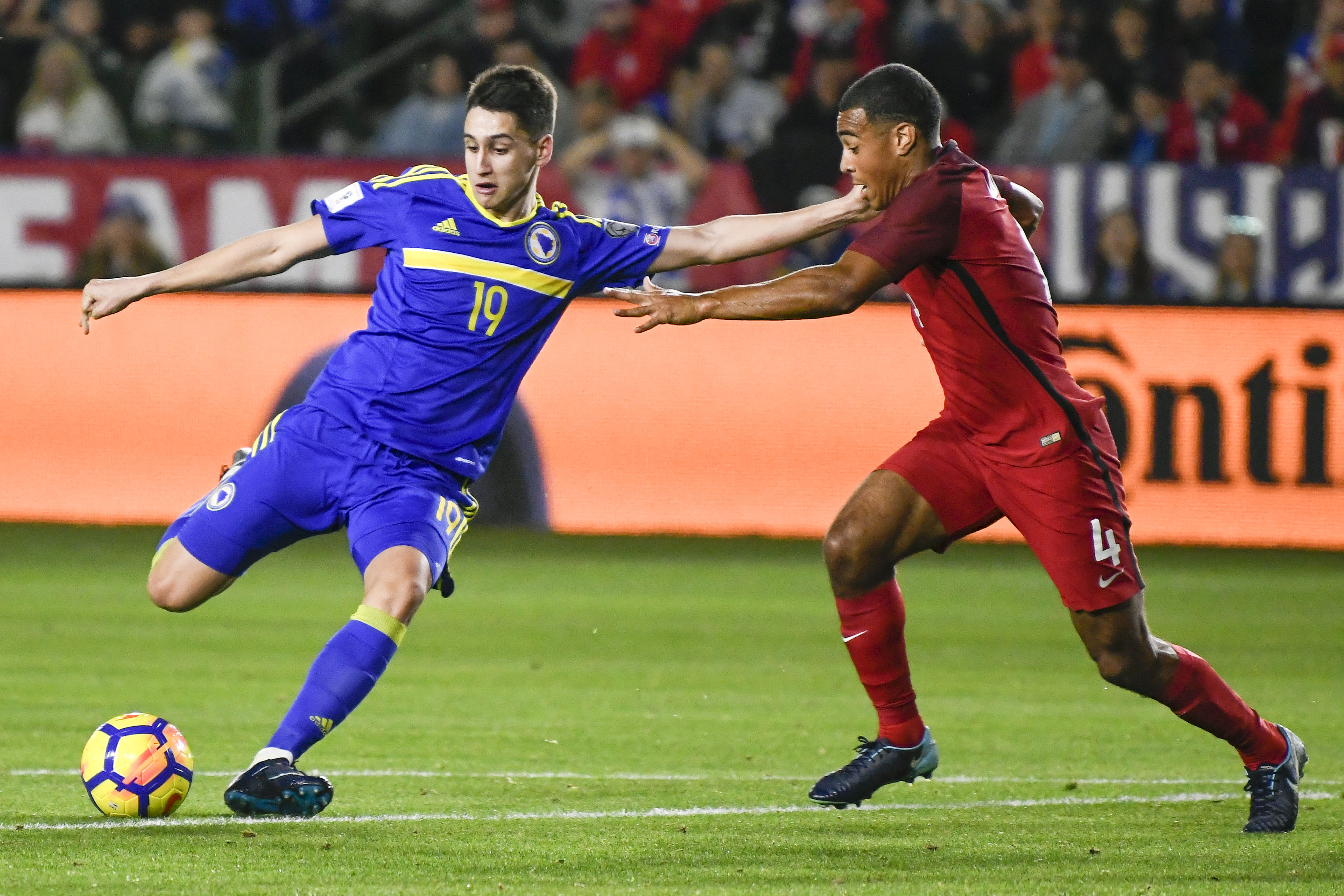 2018-01-29T051110Z_209282057_NOCID_RTRMADP_3_SOCCER-INTERNATIONAL-FRIENDLY-SOCCER-BOSNIA-AND-HERZEGOVINA-AT-USA
