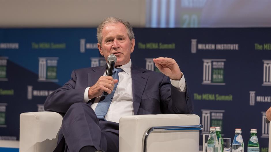 2018-02-08T182949Z_2094315903_RC1D6BEB7EC0_RTRMADP_3_USA-TRUMP-RUSSIA-BUSH