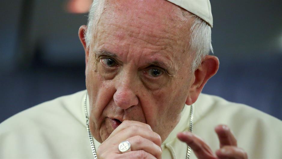 2018-02-15T172131Z_1696684745_RC1889210D40_RTRMADP_3_POPE-ABUSE