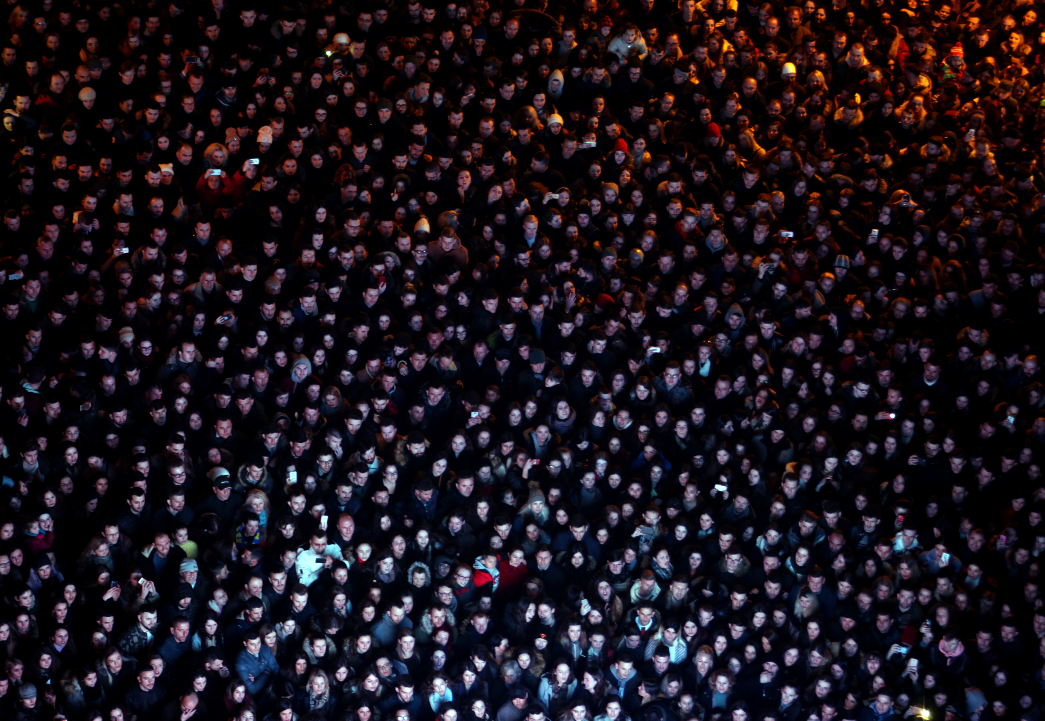 2018-02-17T225457Z_1657580634_RC1233EE8870_RTRMADP_3_KOSOVO-INDEPENDENCE-ANNIVERSARY