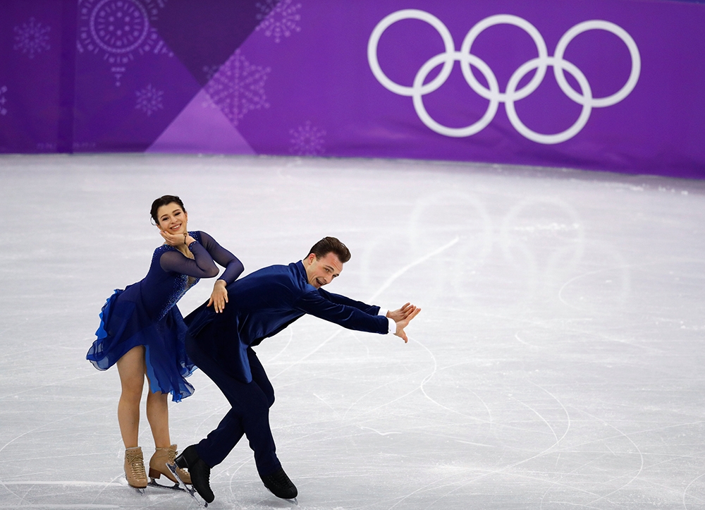 2018-02-20T033448Z_1809930732_RC1CAD4EA6E0_RTRMADP_3_OLYMPICS-2018-FIGS-M-DANCE