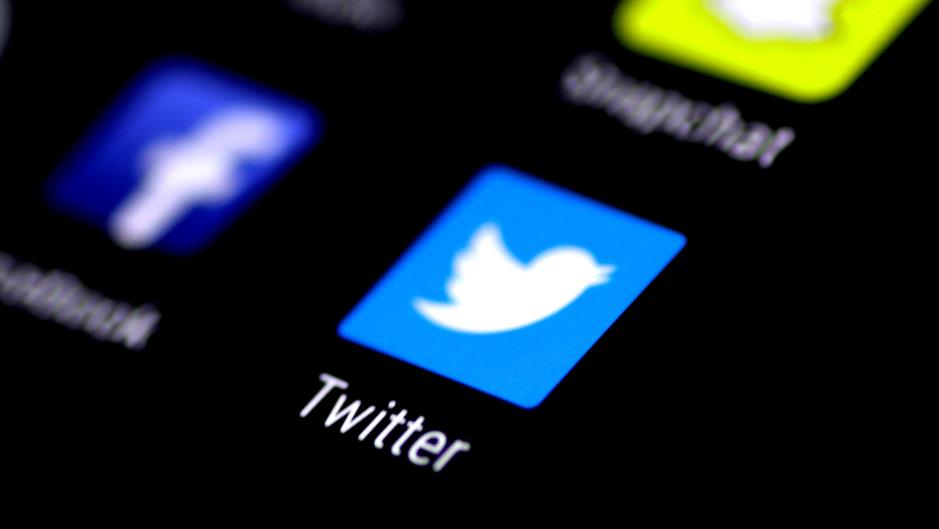 2018-02-28T114527Z_1706396445_RC1133755420_RTRMADP_3_TWITTER-JAPAN