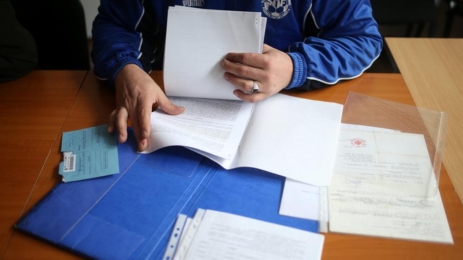 2018-03-02T080727Z_55225941_RC14D3093740_RTRMADP_3_BOSNIA-WAR-REPARATIONS