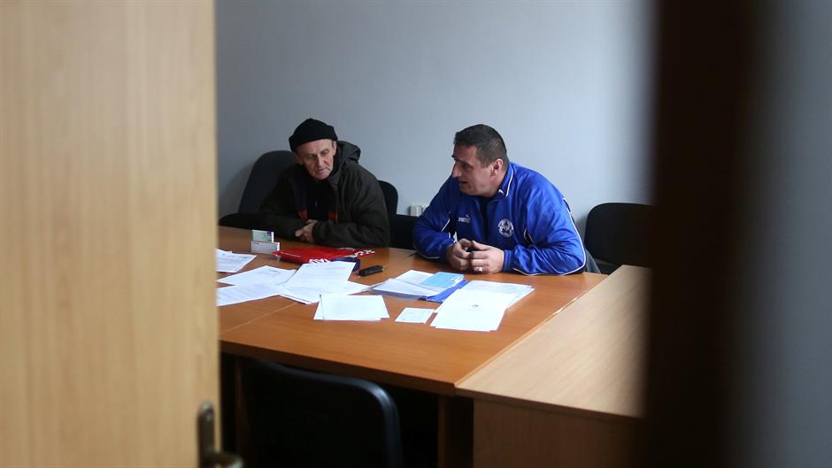 2018-03-02T080739Z_539349803_RC1B0A577E30_RTRMADP_3_BOSNIA-WAR-REPARATIONS