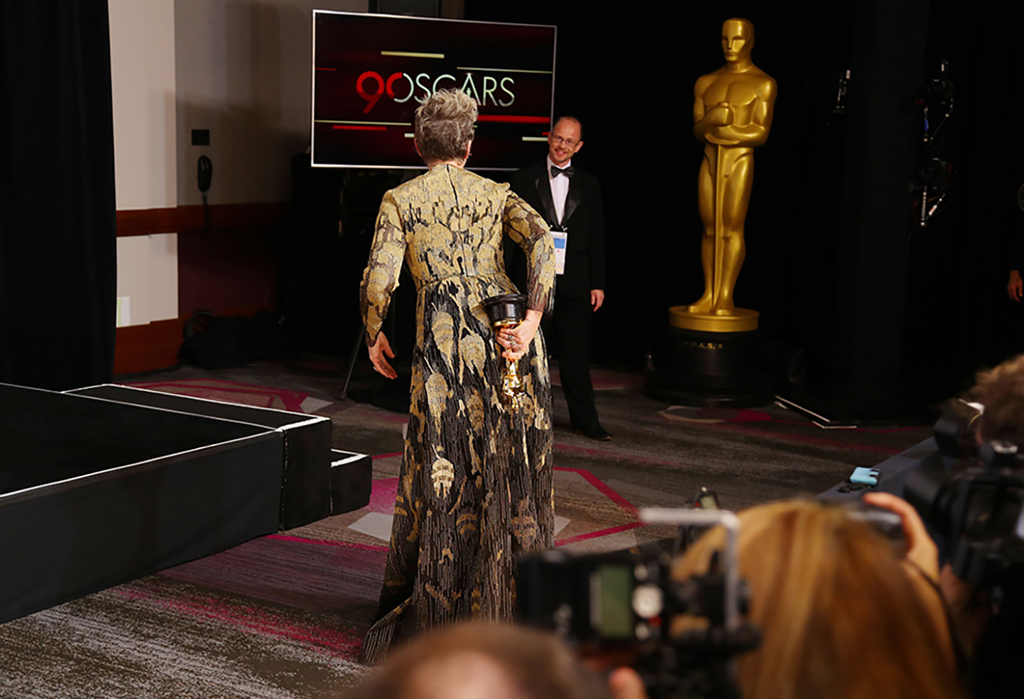 2018-03-05T053856Z_1904910427_HP1EE350FOVJV_RTRMADP_3_AWARDS-OSCARS