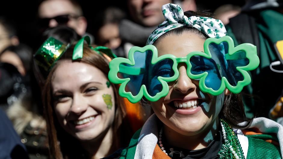 2018-03-17T172505Z_1764004255_RC16081F8440_RTRMADP_3_STPATRICKS-DAY-USA-NEWYORK-PARADE