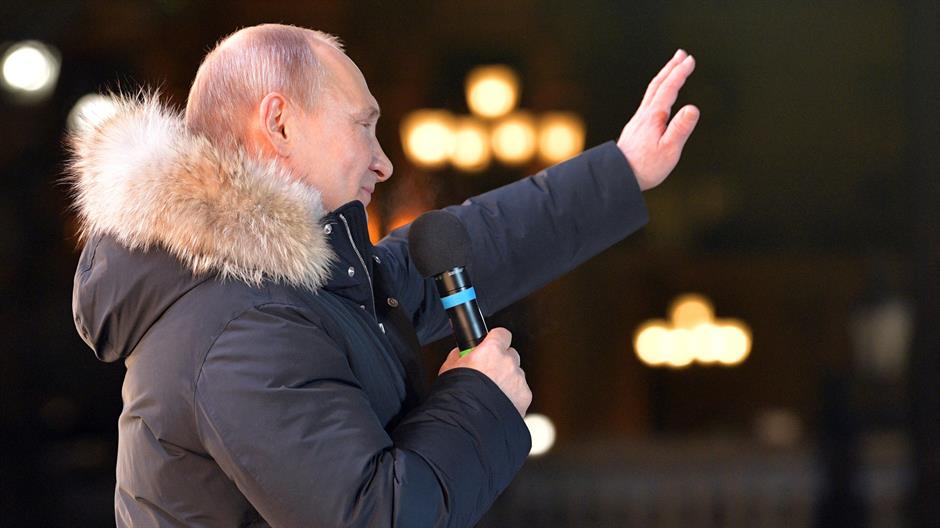 2018-03-18T204534Z_1619331433_RC139446B780_RTRMADP_3_RUSSIA-ELECTION-PUTIN-CONCERT