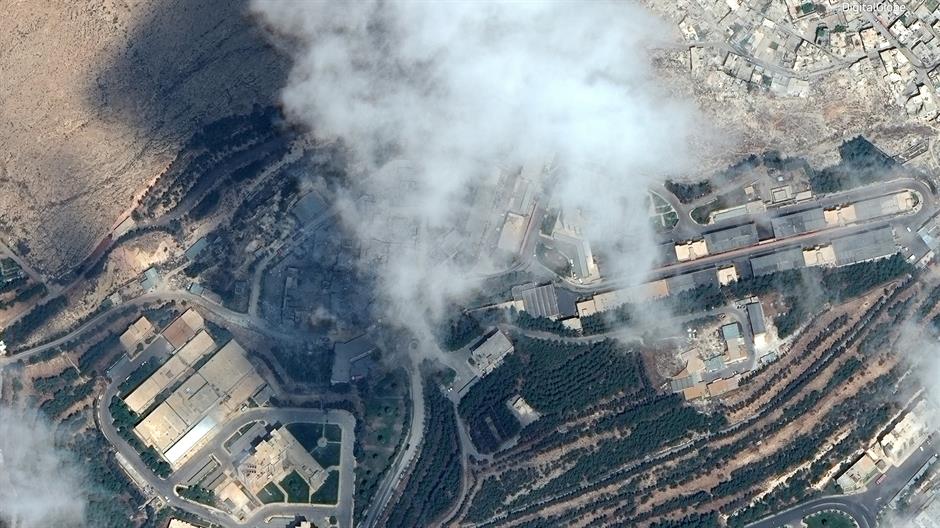 2018-04-16T145409Z_163007582_RC14FF99D800_RTRMADP_3_MIDEAST-CRISIS-SYRIA-USA