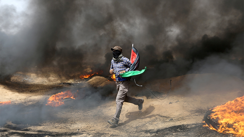 2018-04-20t120415z-1939650453-rc1b7bfe3220-rtrmadp-3-israel-palestinians-protests-192220.jpeg