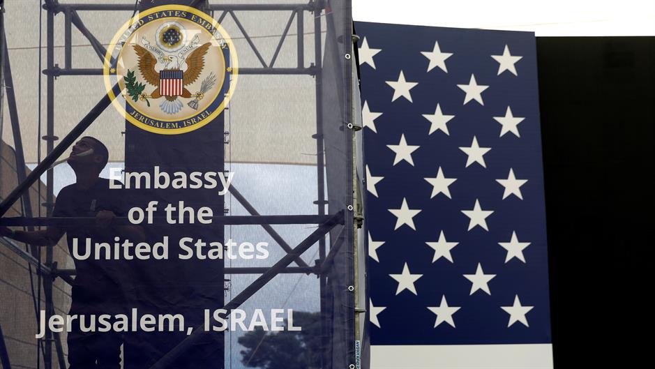 2018-05-13T091831Z_1778053232_RC1673837FE0_RTRMADP_3_ISRAEL-USA-EMBASSY