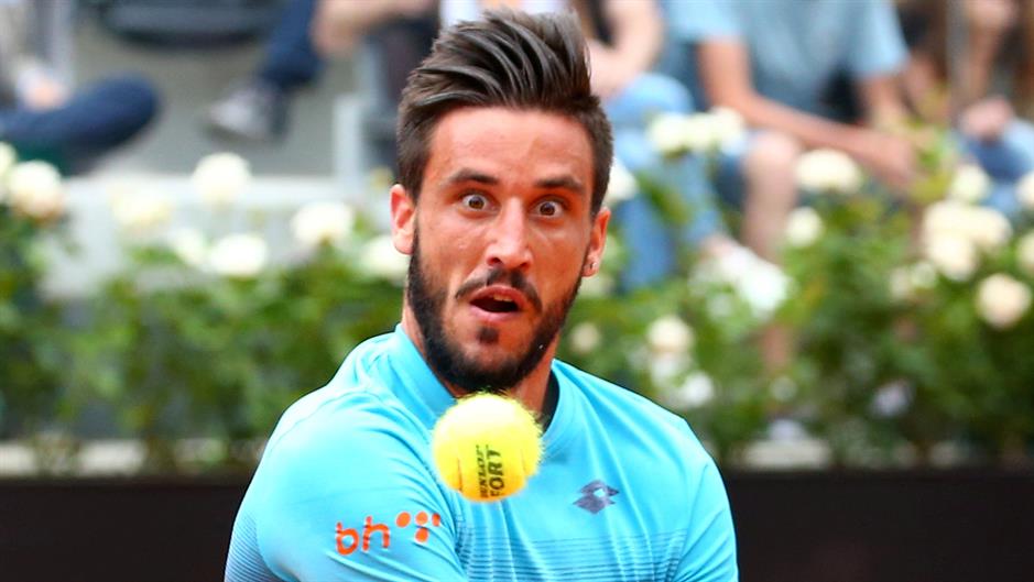 2018-05-16T135803Z_1620197642_RC1ADAFB1000_RTRMADP_3_TENNIS-ROME-MEN