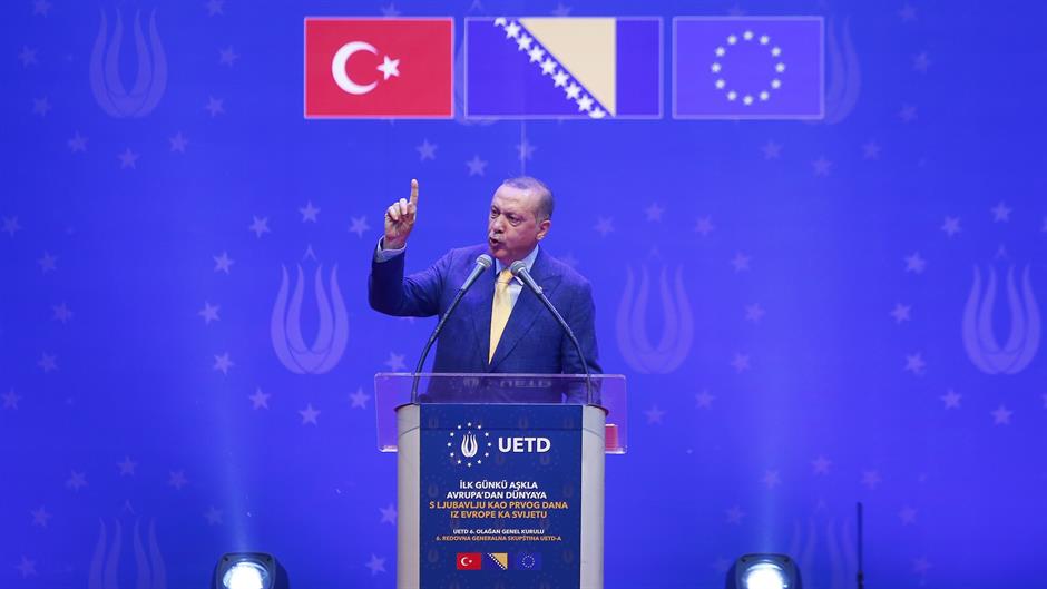 2018-05-20T144107Z_1681815069_UP1EE5K14SIMX_RTRMADP_3_TURKEY-ELECTION-BOSNIA