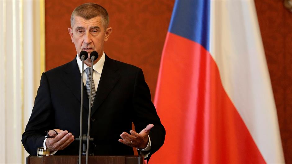 2018-06-06T130002Z_1678825_RC15DE033D00_RTRMADP_3_CZECH-POLITICS