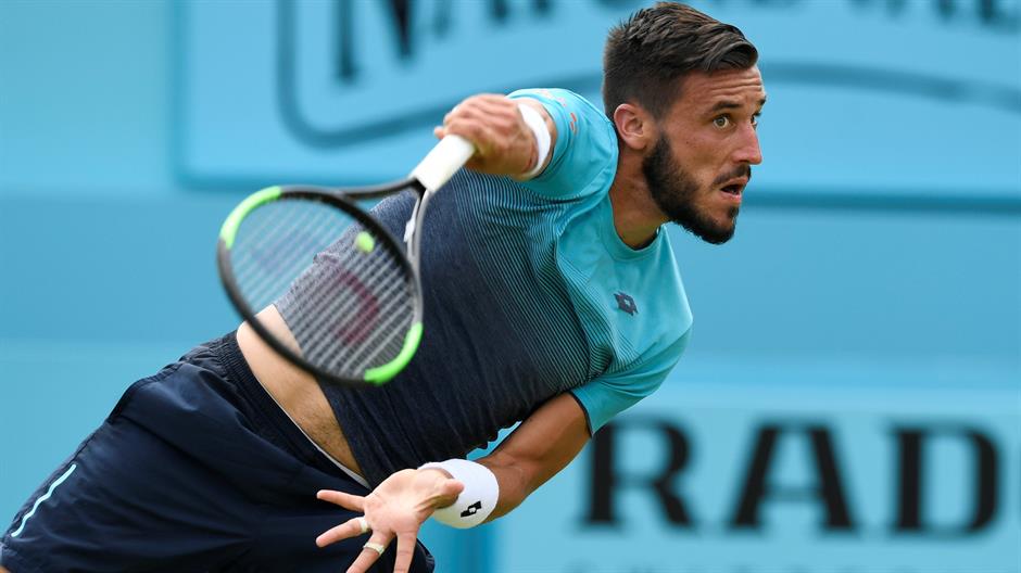 2018-06-19T123912Z_1958519701_RC1E8F989D40_RTRMADP_3_TENNIS-LONDON