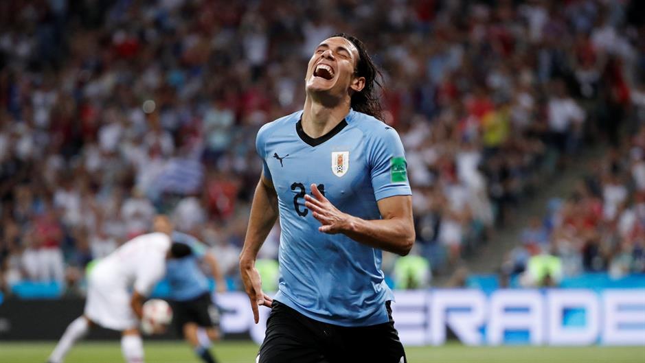 2018-06-30T185101Z_1760344999_RC1FCCD204E0_RTRMADP_3_SOCCER-WORLDCUP-URY-POR