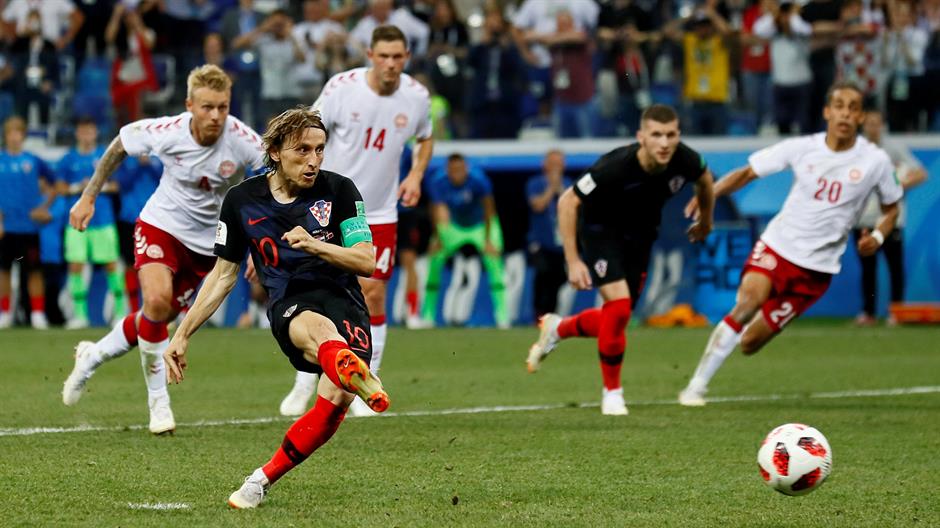 2018-07-01T211221Z_1388612899_RC1B9F516020_RTRMADP_3_SOCCER-WORLDCUP-CRO-DNK