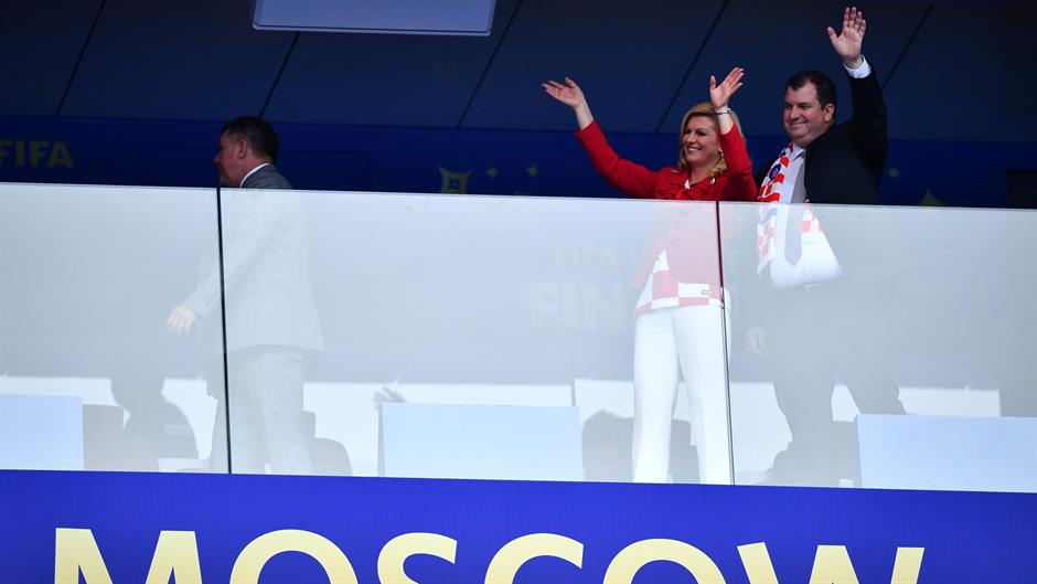 2018-07-15T144637Z_1107994691_RC15AC69A860_RTRMADP_3_SOCCER-WORLDCUP-FINAL