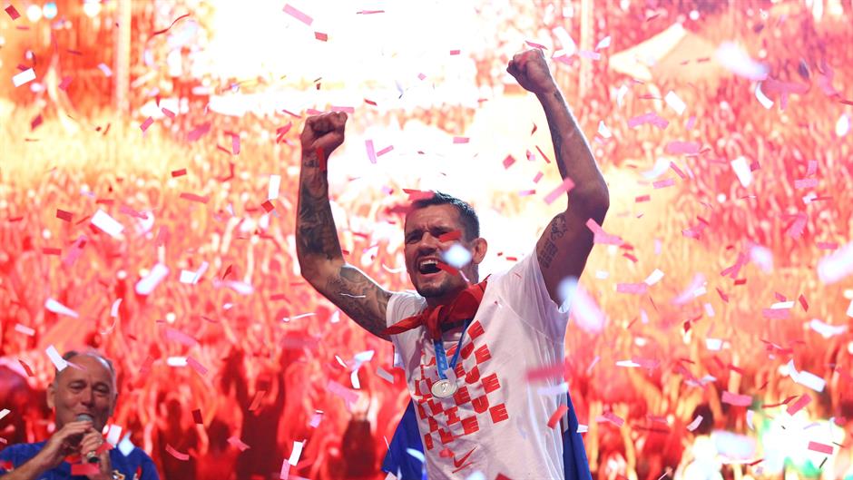 2018-07-17T000632Z_1359244374_RC195D3C5440_RTRMADP_3_SOCCER-WORLDCUP-CRO