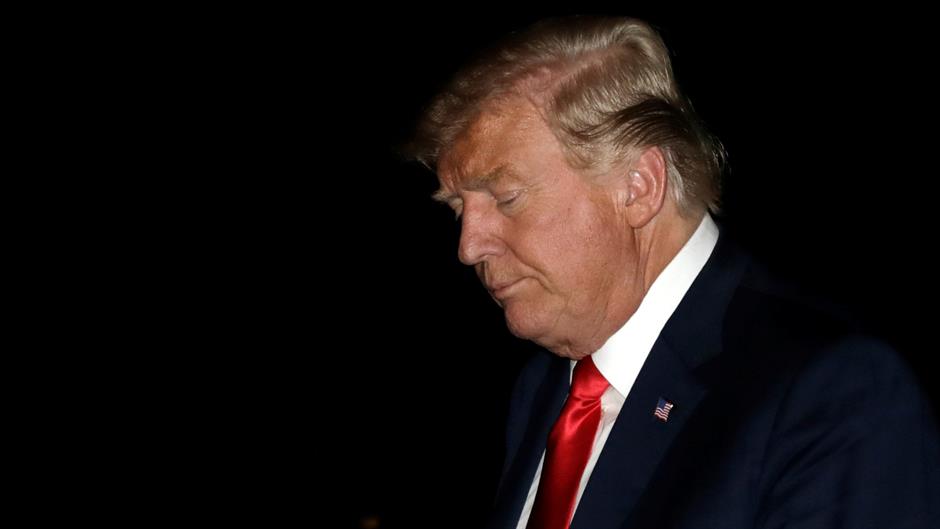 2018-07-17T015639Z_862082995_RC19745CD4B0_RTRMADP_3_USA-TRUMP