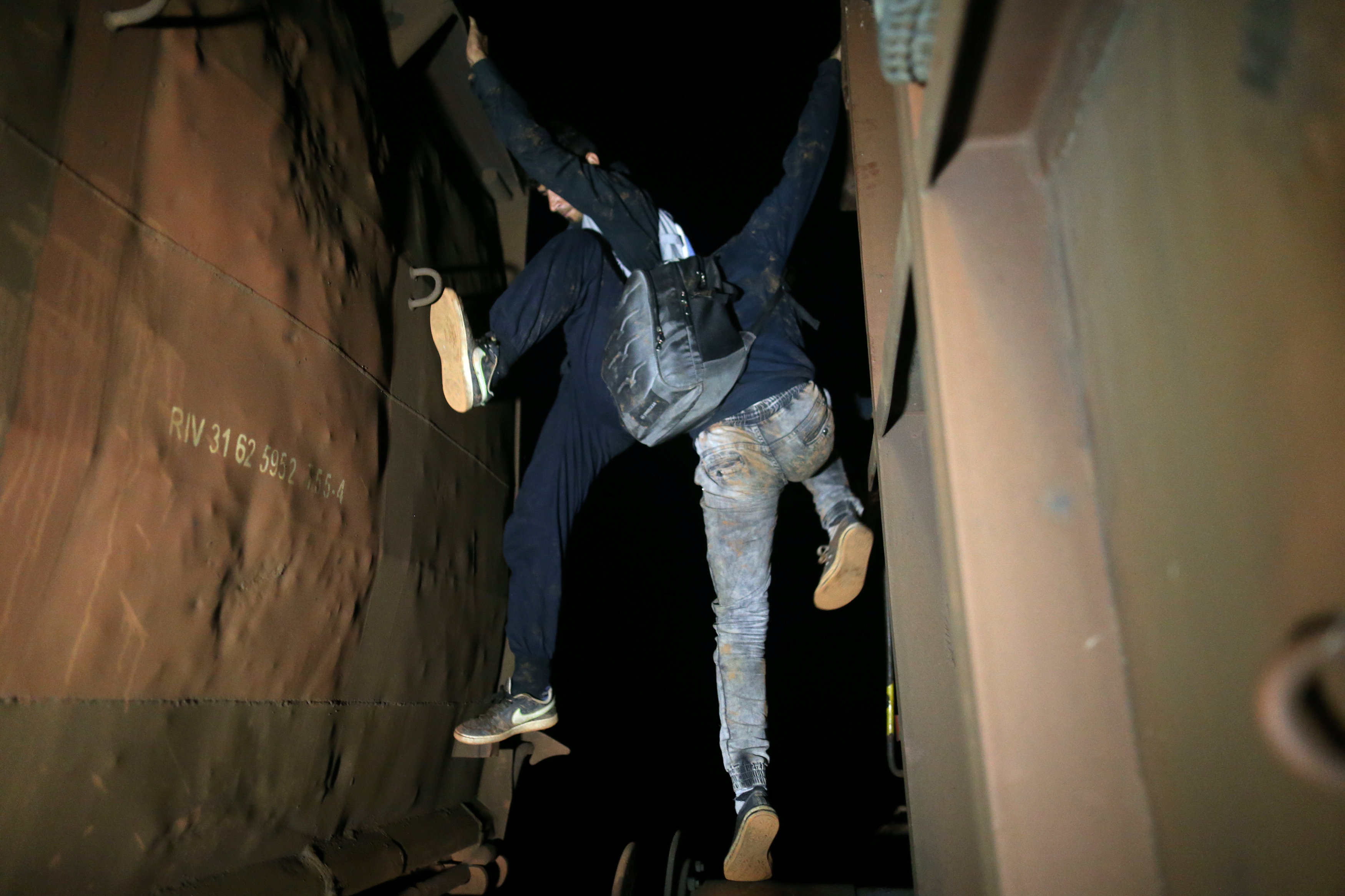 2018-09-01T123052Z_861403875_RC19FC4D2360_RTRMADP_3_EUROPE-MIGRANTS-BOSNIA