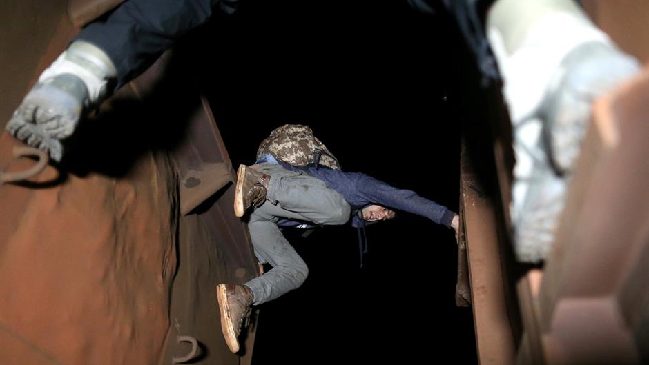 2018-09-01T135828Z_1605508733_RC1139915370_RTRMADP_3_EUROPE-MIGRANTS-BOSNIA