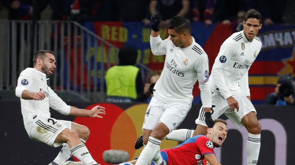 2018-10-02T200652Z_59658373_RC156E9506B0_RTRMADP_3_SOCCER-CHAMPIONS-CSK-MAD