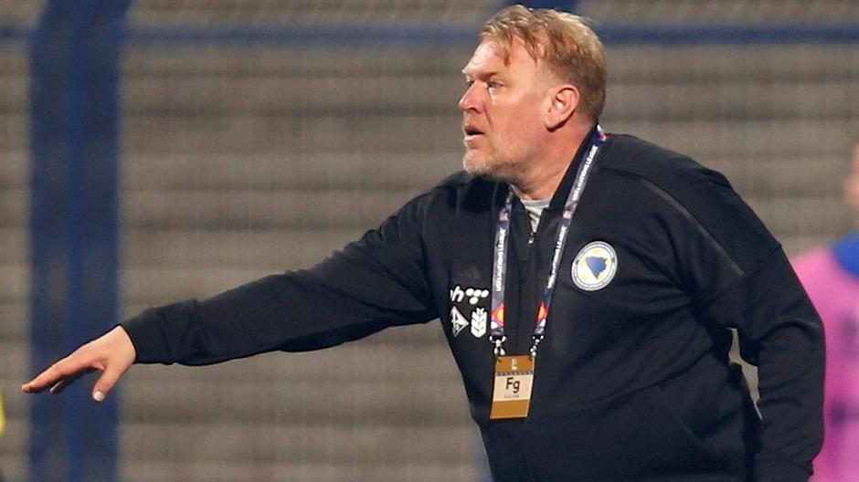 2018-10-15T192338Z_601549786_RC1A625A1AA0_RTRMADP_3_SOCCER-UEFA-NATIONS-BIH-NIR