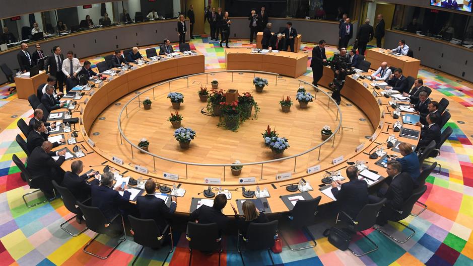 2018-10-17T181715Z_77441213_RC163BC864D0_RTRMADP_3_BRITAIN-EU-SUMMIT