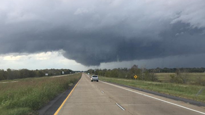 2018-11-06T084139Z_1739684070_RC1C8A49CD00_RTRMADP_3_USA-WEATHER