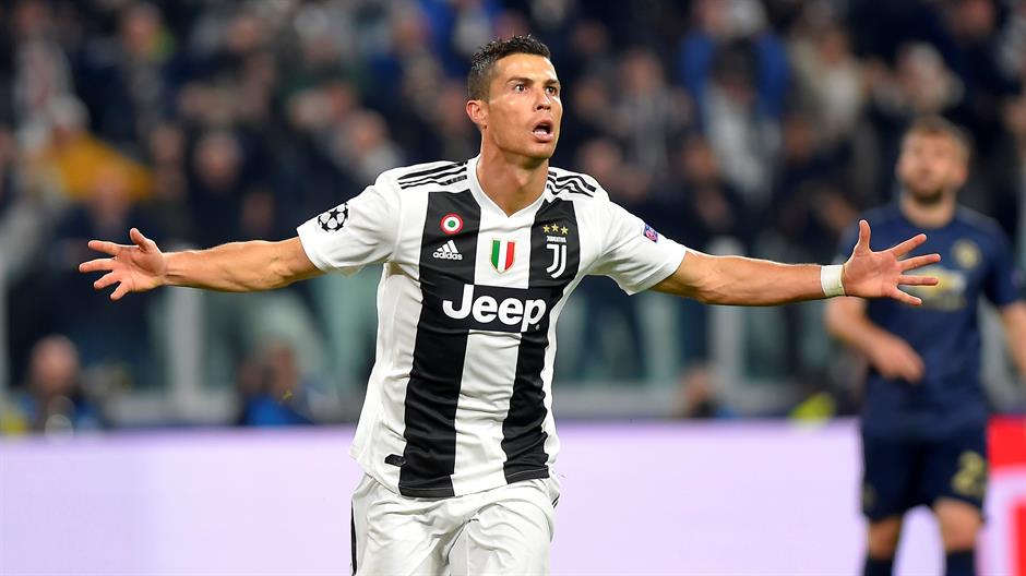 2018-11-07T212739Z_1136432753_RC188CECBED0_RTRMADP_3_SOCCER-CHAMPIONS-JUV-MUN