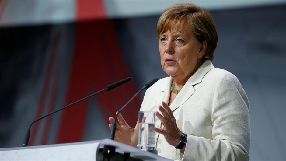 2018-11-13T110932Z_759232071_RC1A44224870_RTRMADP_3_GERMANY-TECH