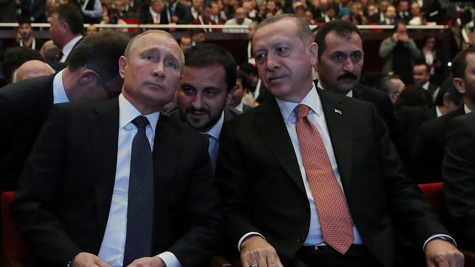 2018-11-19T141314Z_353061309_RC1908D10360_RTRMADP_3_TURKEY-RUSSIA-GAS-PIPELINE