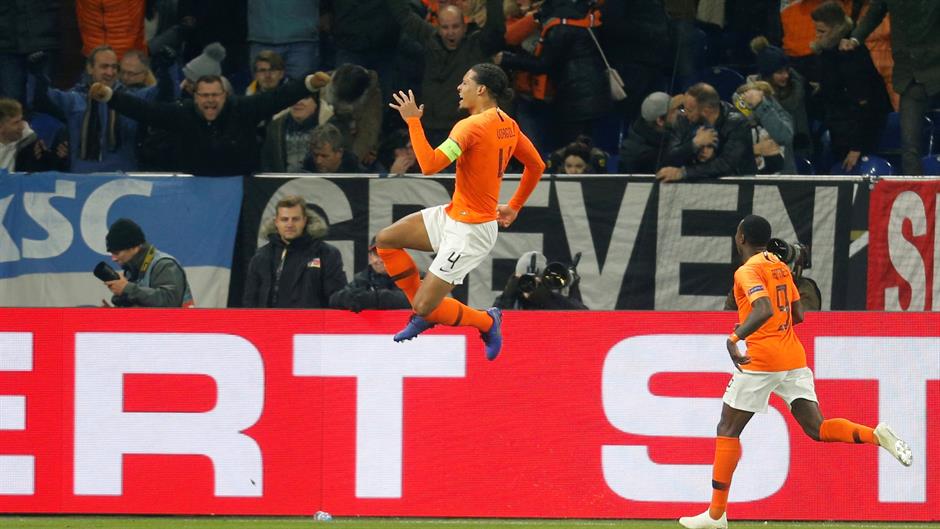 2018-11-19T214328Z_1195729072_RC16FF32DC80_RTRMADP_3_SOCCER-UEFANATIONS-GER-NLD