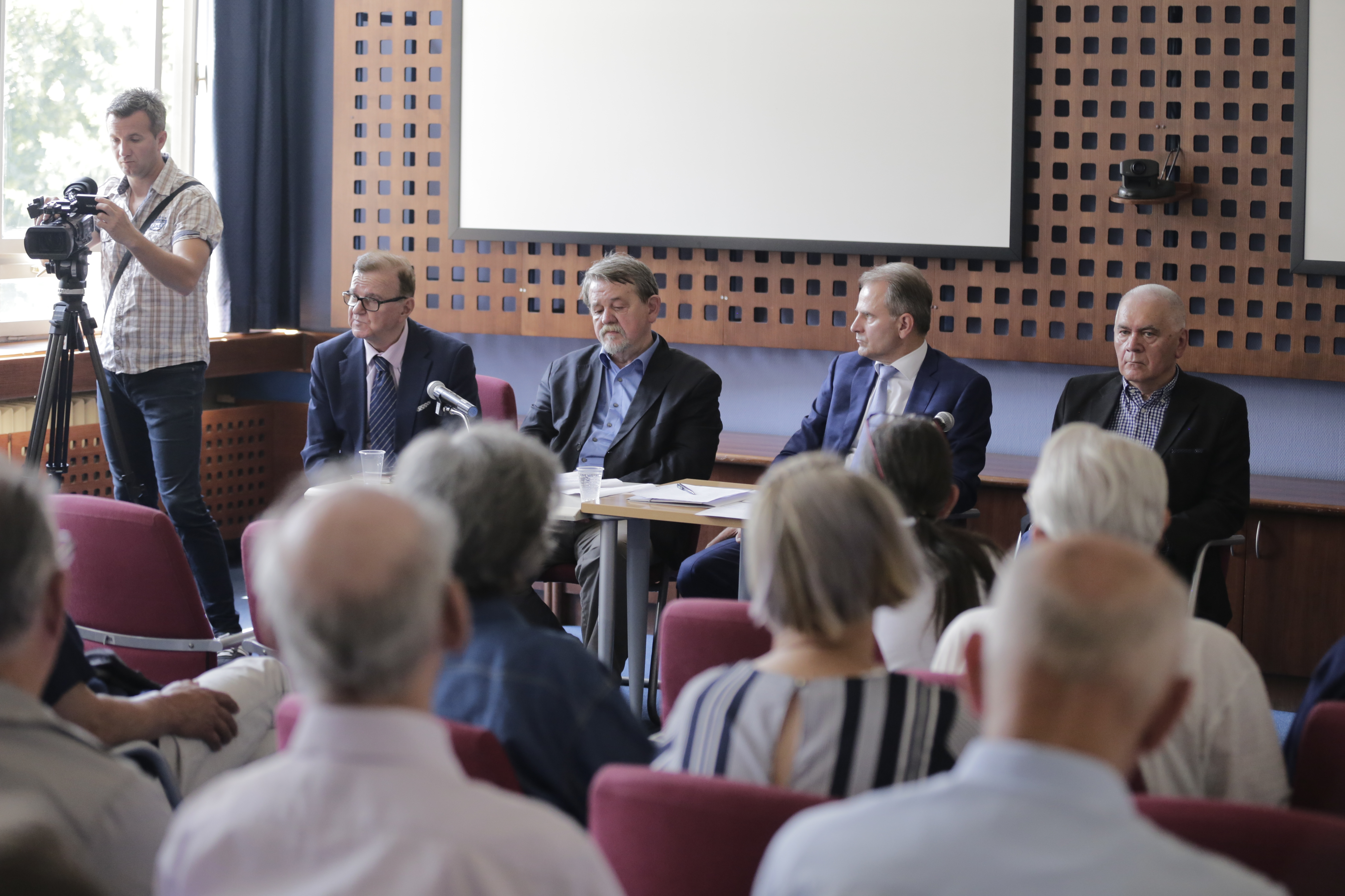 20180603_2_30702359_34313437